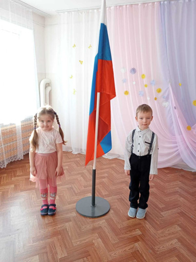 "Традиционный вынос флага" "Традиционный вынос флага".